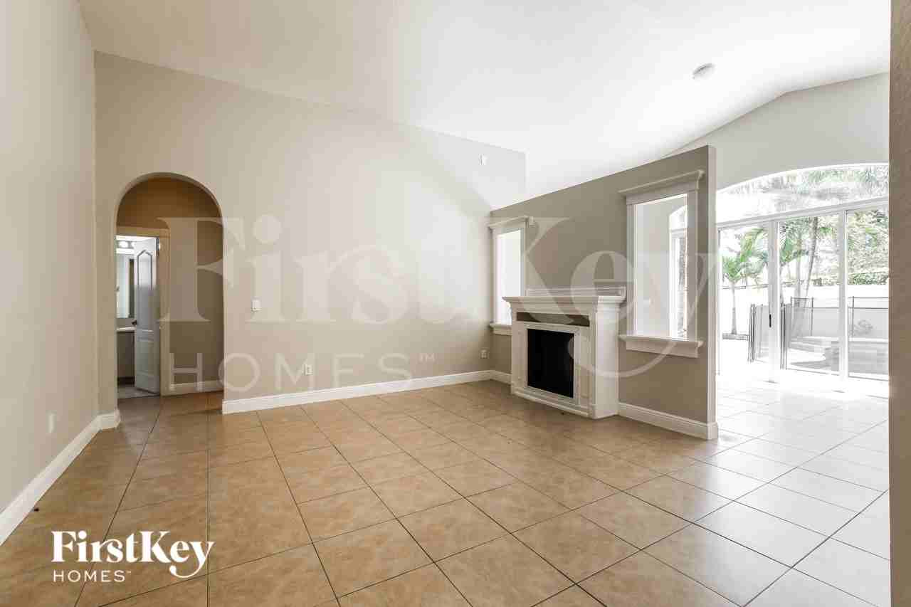 1695 Neplace - Photo 3 of 17