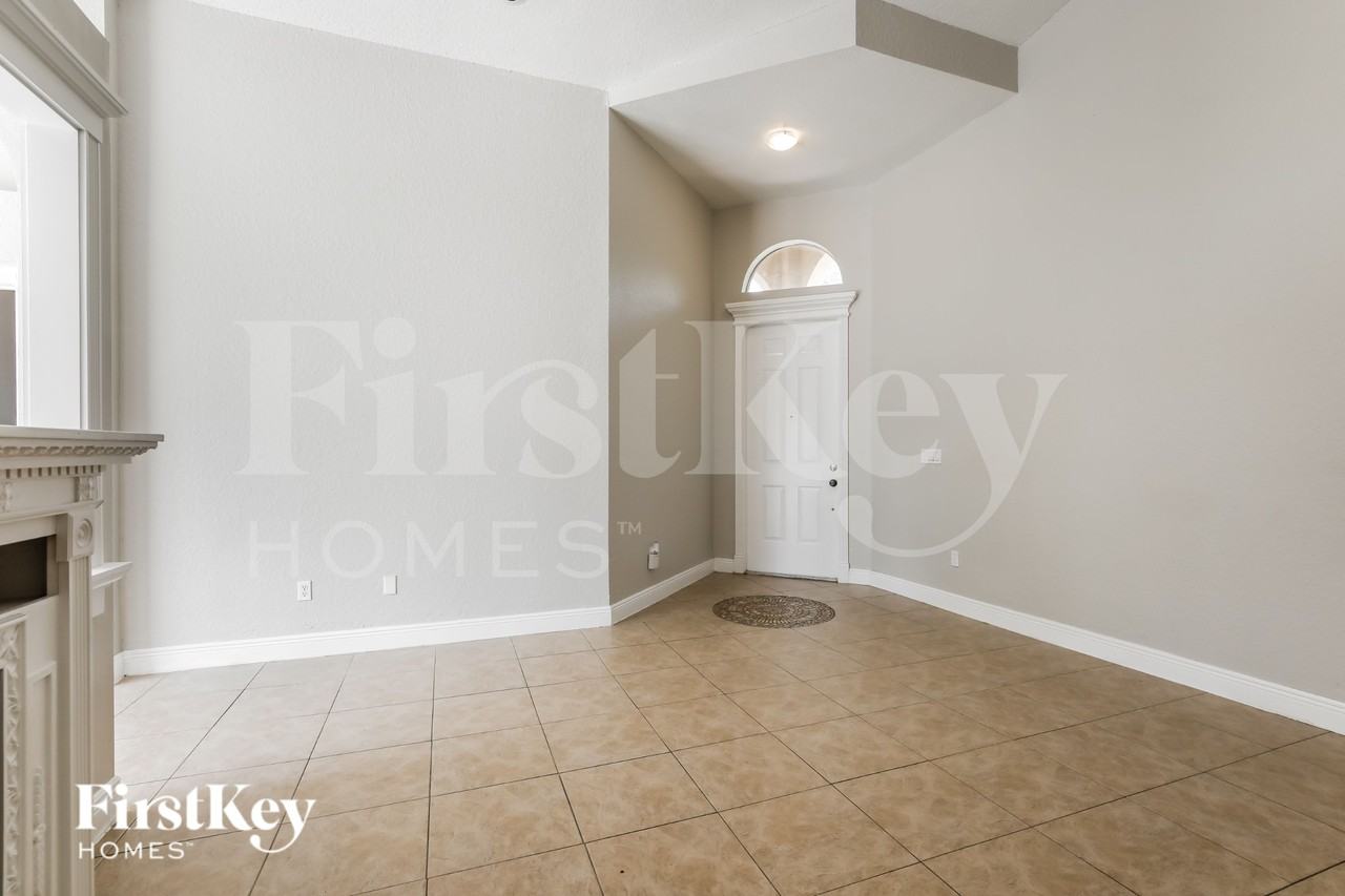 1695 Neplace - Photo 5 of 17