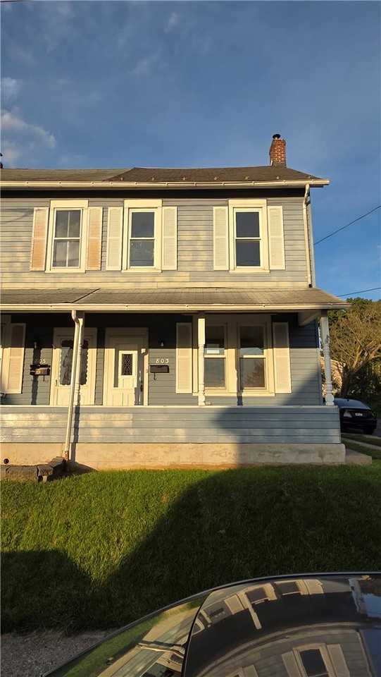 803 Washington Ave - Photo 2 of 22
