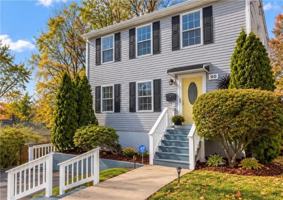 featured image of 90 Rowley St