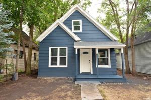 featured image of 2661 Eccles Ave