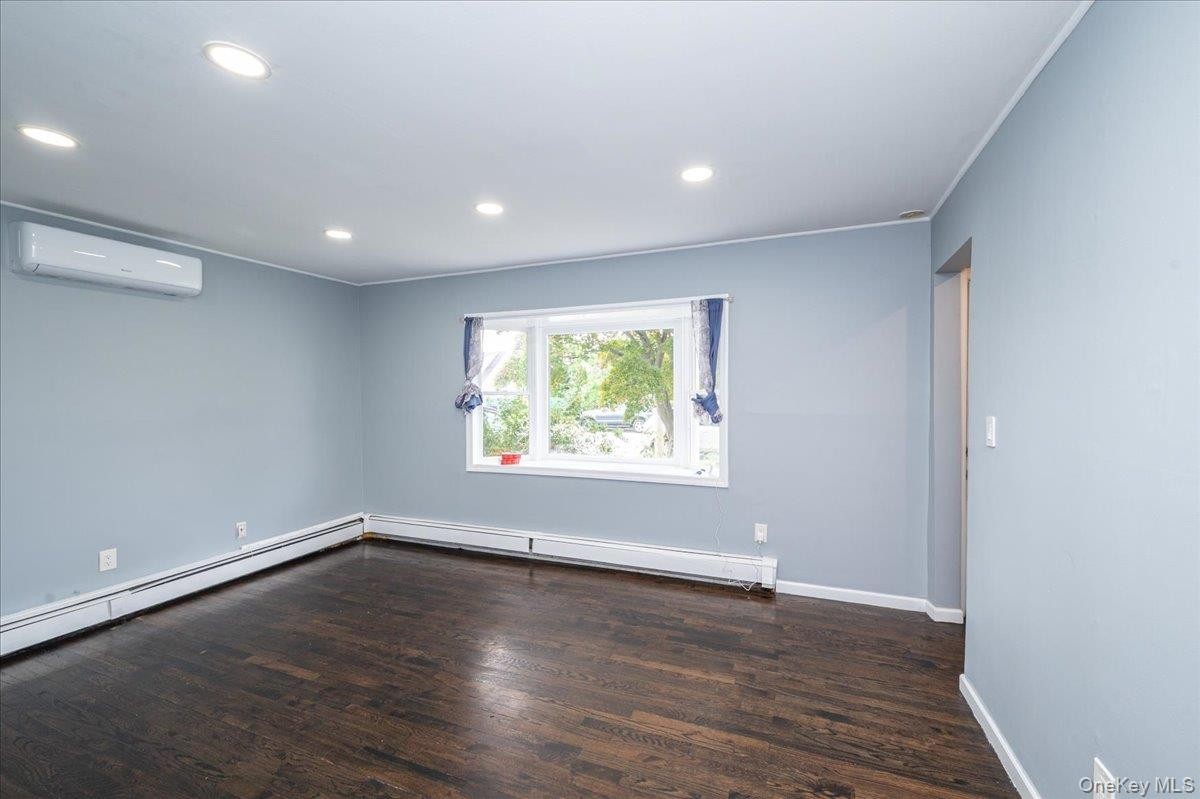 54 Ketcham Ave - Photo 4 of 22