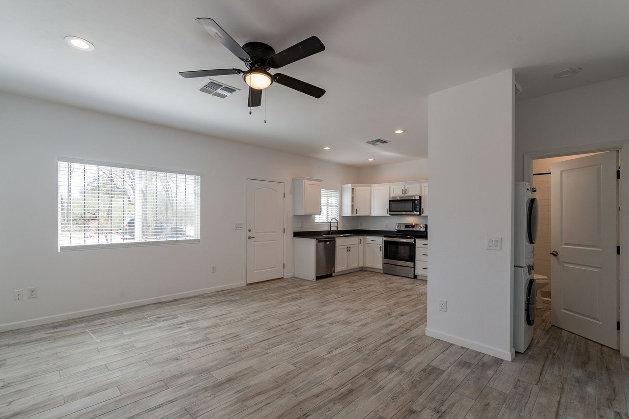 114-118 N. Cherry Ave. ( 114-1, 114-2, 116, 118 ) - Photo 6 of 50