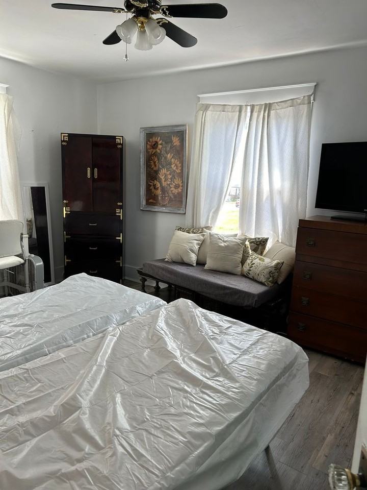 808 N 4th St - Photo 4 of 25