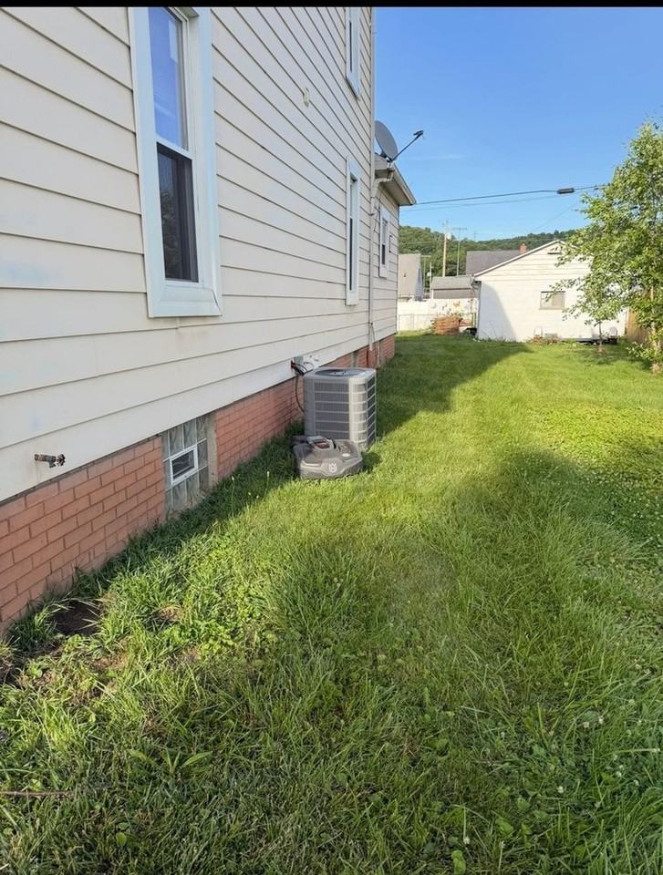 808 N 4th St - Photo 5 of 25
