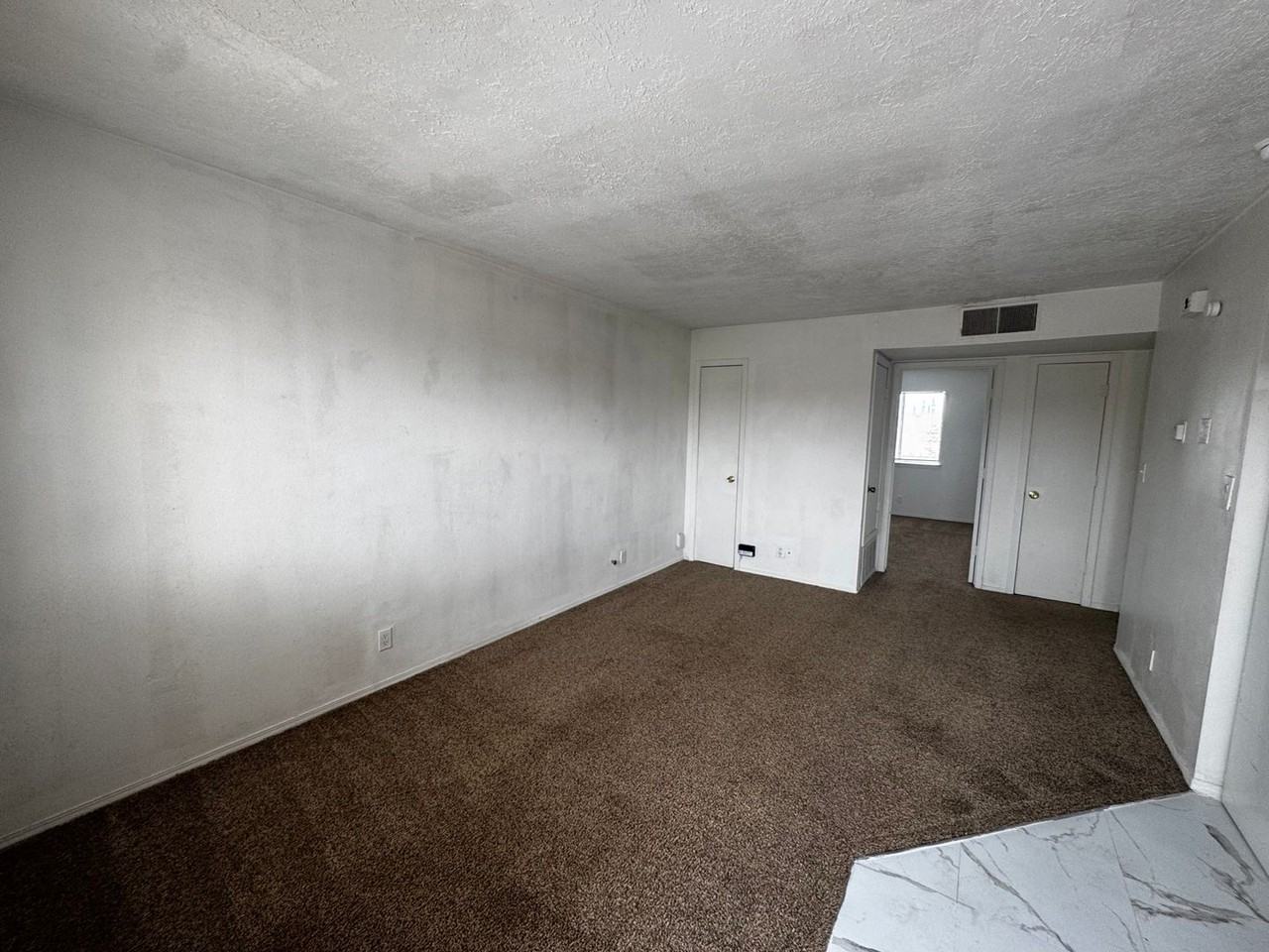 55 Darlene Rd Se - Photo 3 of 8
