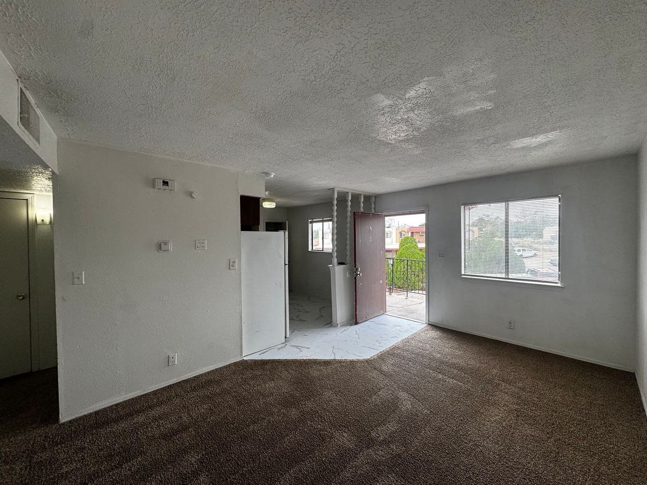 55 Darlene Rd Se - Photo 4 of 8