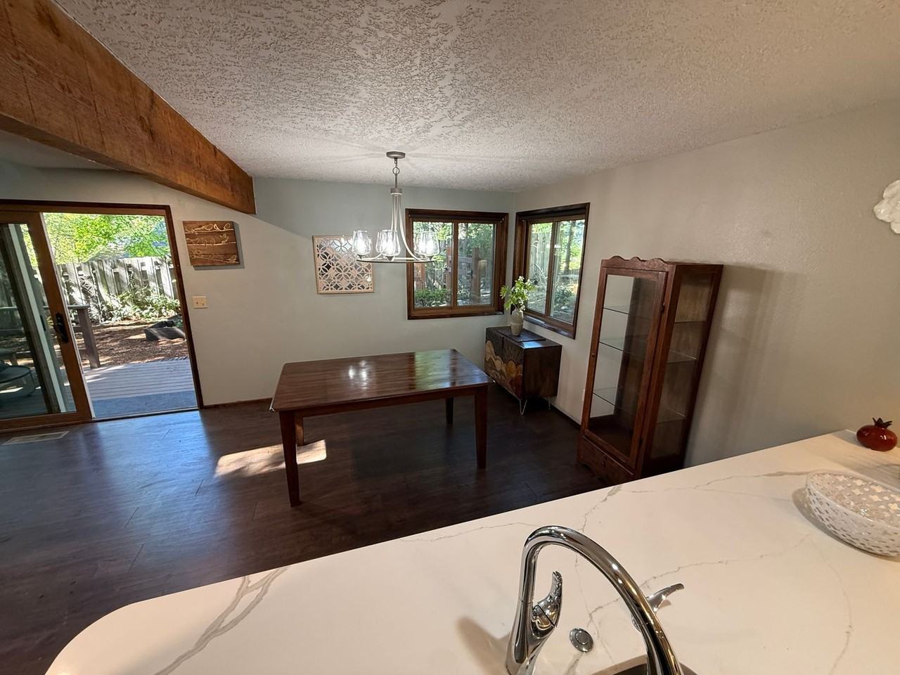 1934 Nw Lance Way - Photo 3 of 13