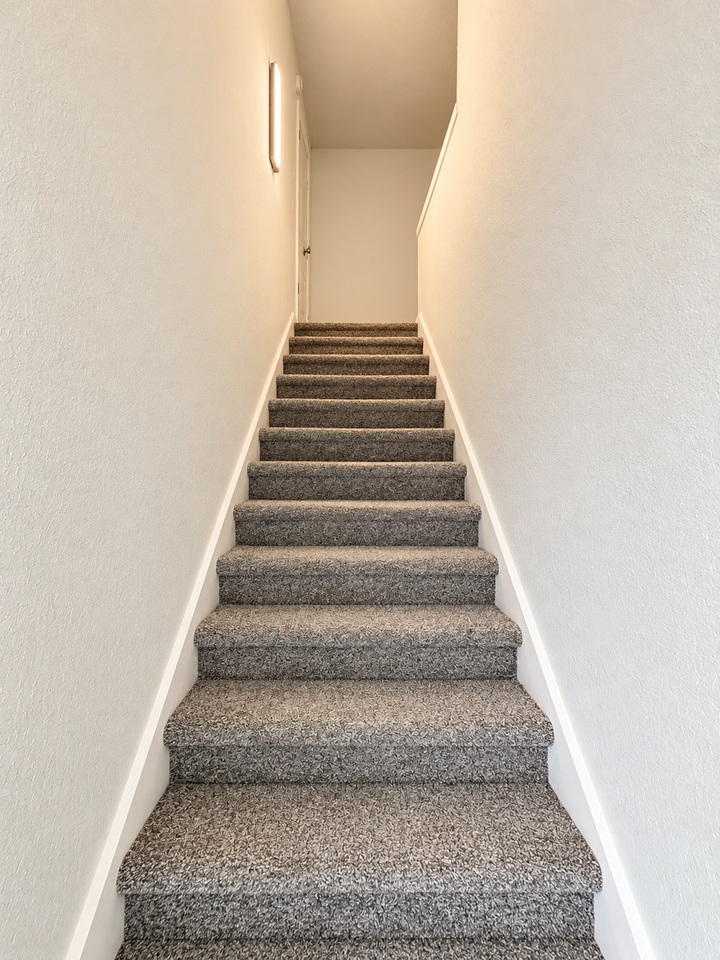 Royal Oak Condominiums - Photo 2 of 15