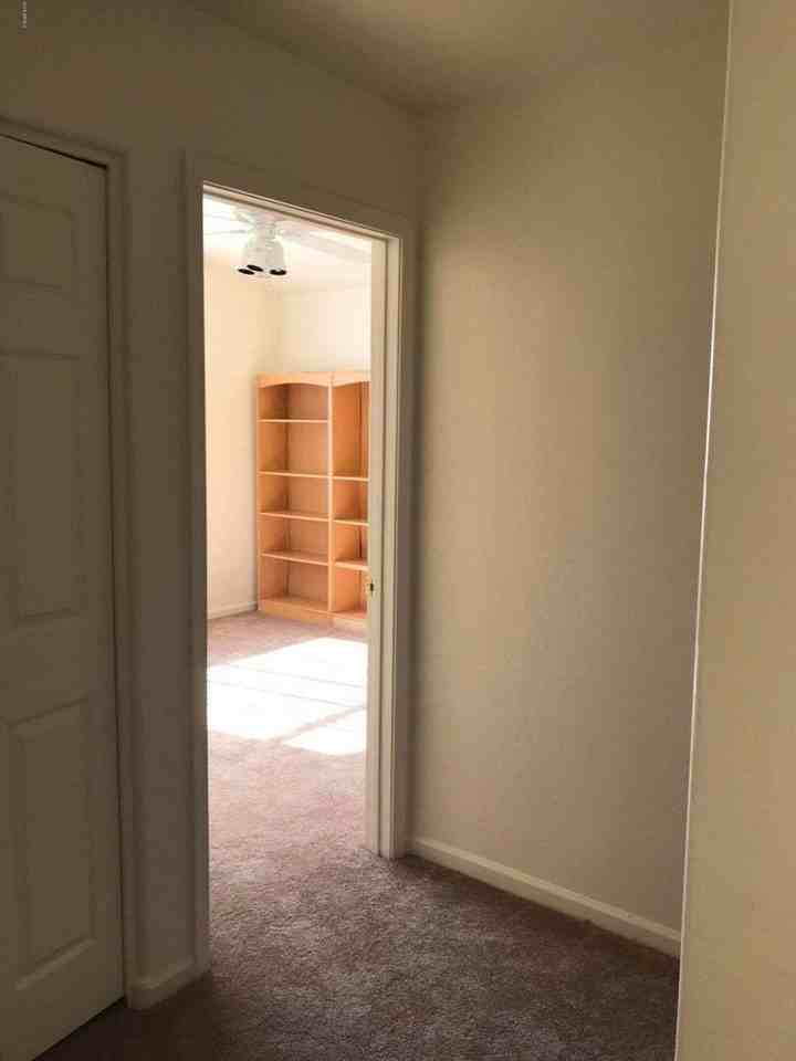 1892 W Spruce Dr - Photo 4 of 50