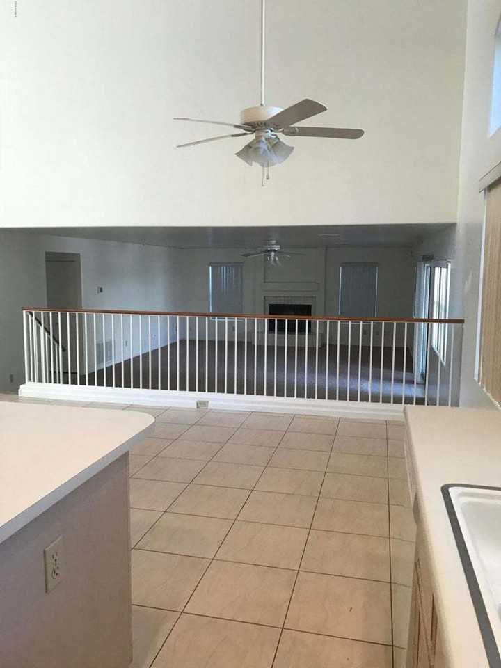 1892 W Spruce Dr - Photo 7 of 50