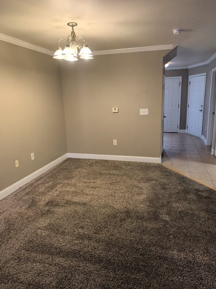 717 Majestic Dr - Photo 3 of 3