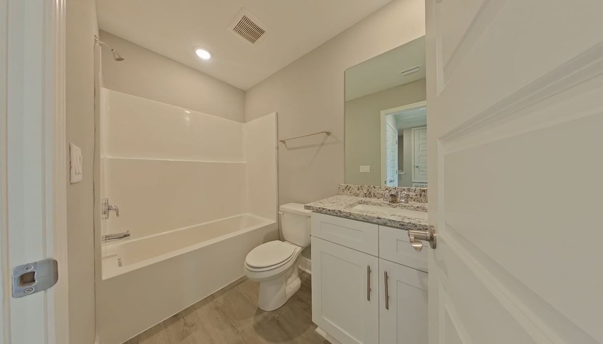 806 Kenneth Dr - Photo 2 of 14