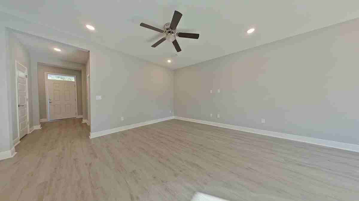 806 Kenneth Dr - Photo 5 of 14