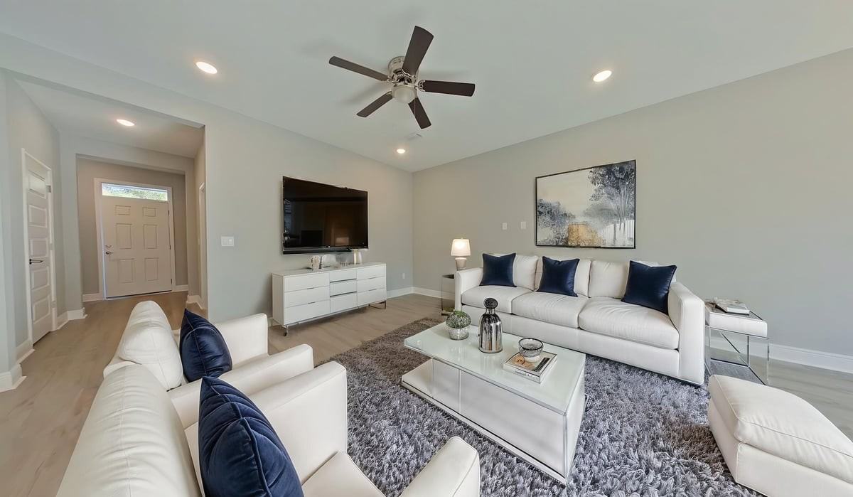 806 Kenneth Dr - Photo 6 of 14