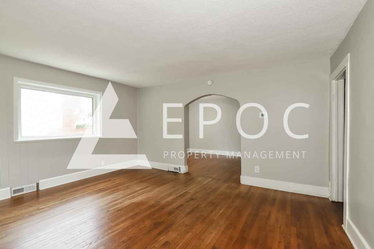 1115 S Benbow Rd - Photo 7 of 15