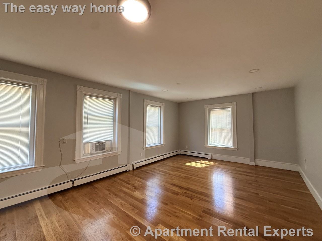 119 Harvard St #1 - Photo 5 of 9