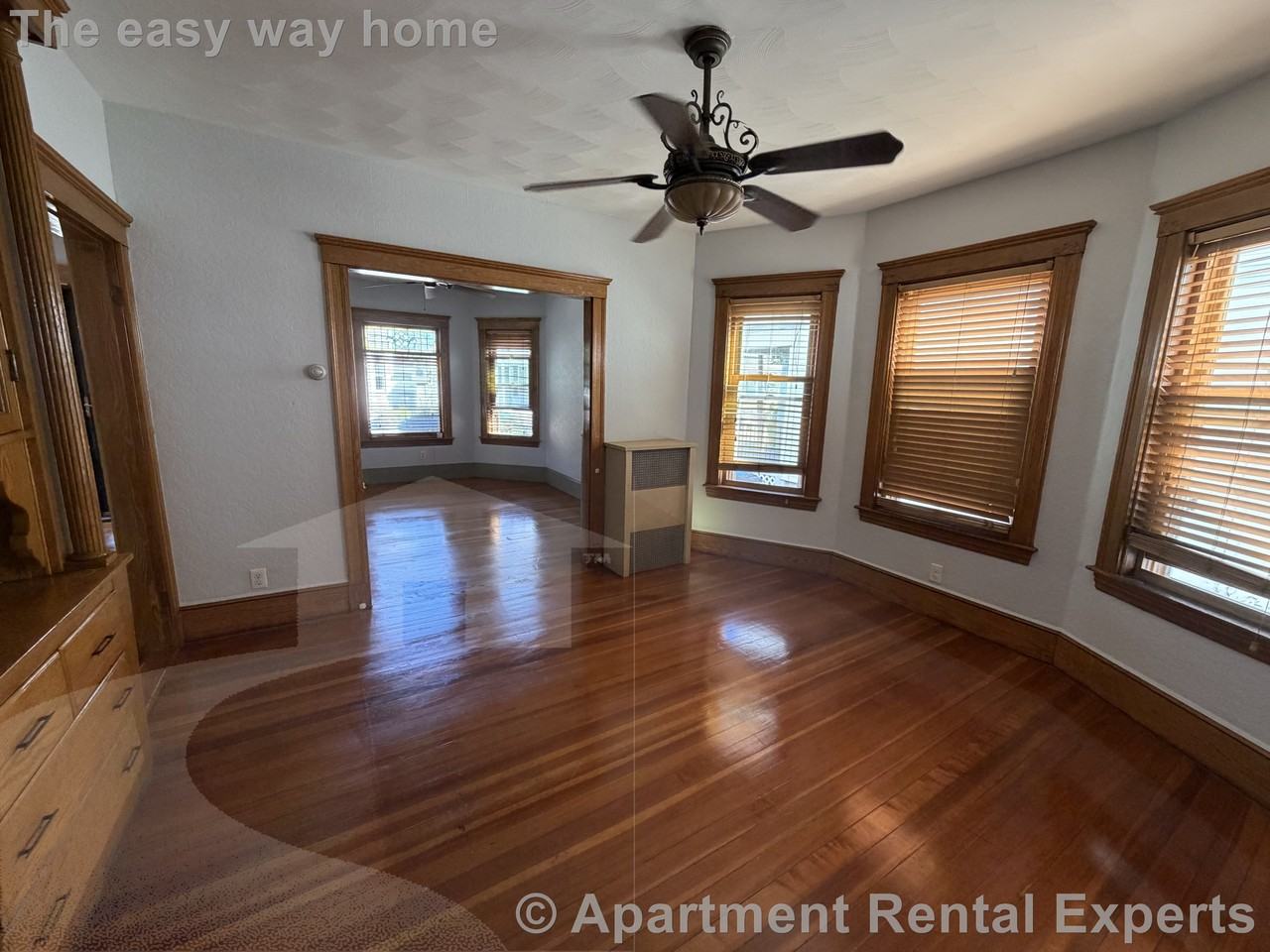 10 Bradford Ave - Photo 3 of 11