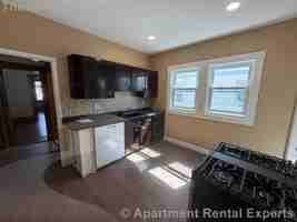 featured image of 10 Bradford Ave