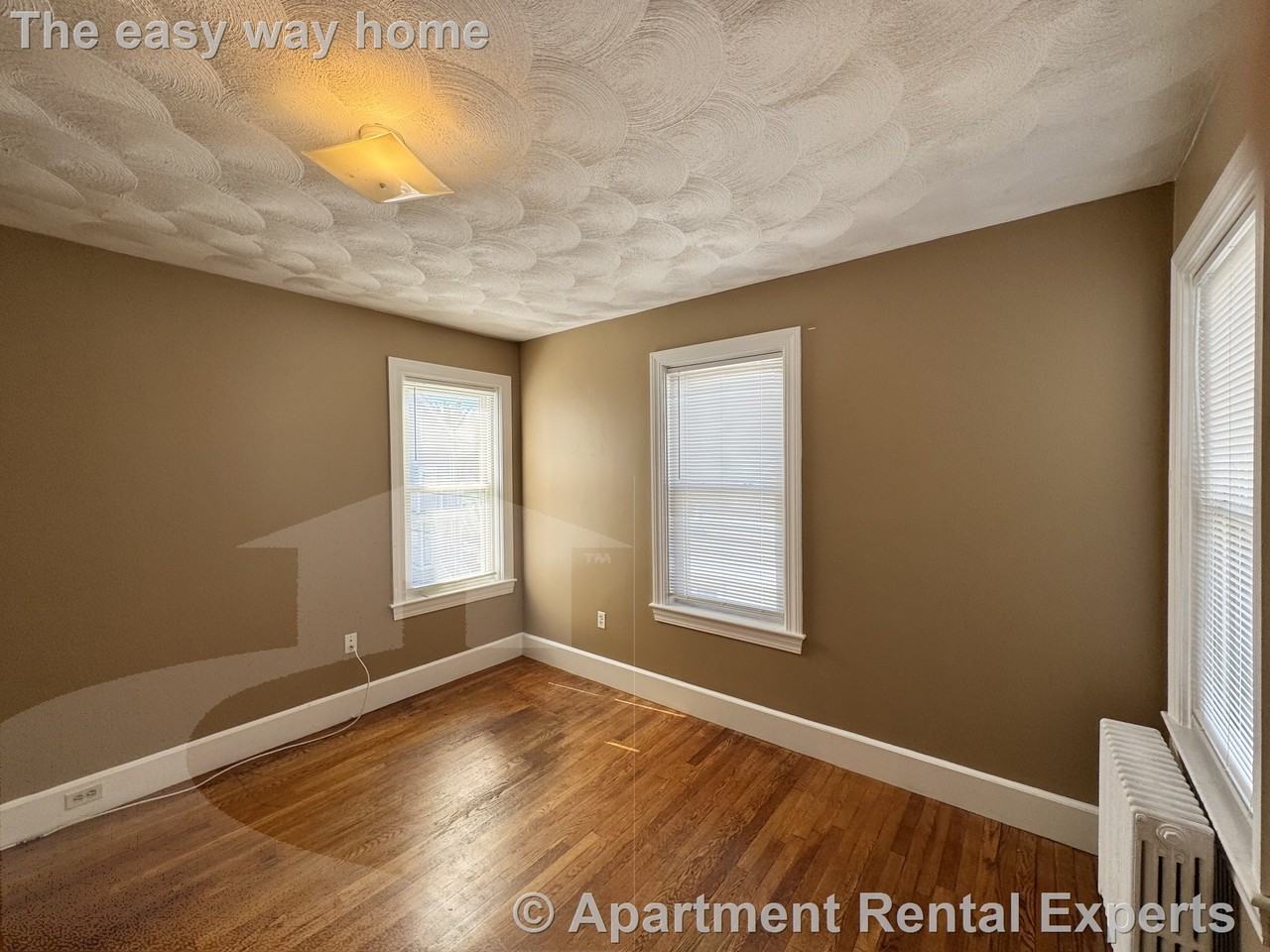 95 Flint St #2 - Photo 7 of 17