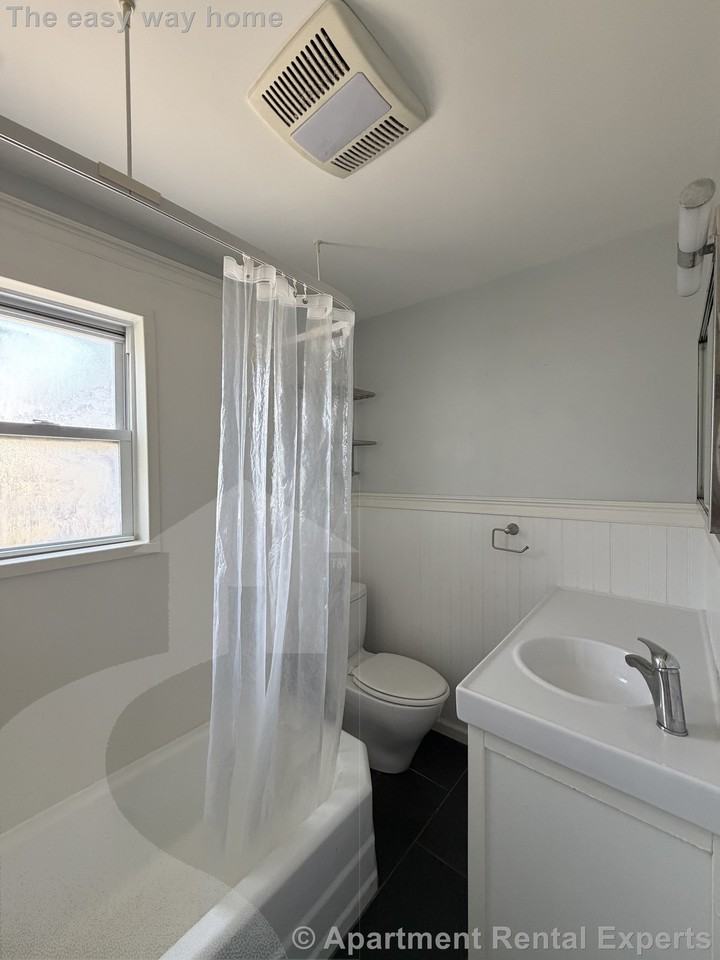 91 Porter St #2 - Photo 6 of 14