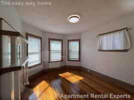featured image of 37 Columbus Ave #3