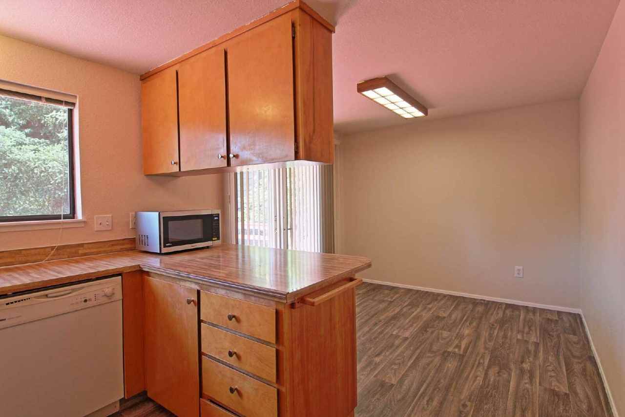 18203 145th Ct Ne - Photo 4 of 15