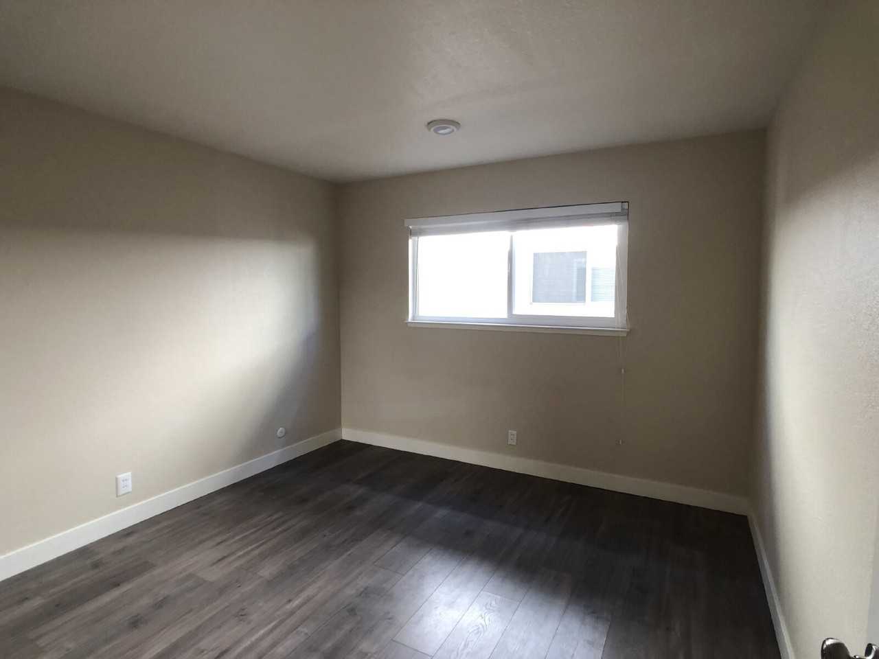 3739 Underwood Dr #2 - Photo 6 of 9