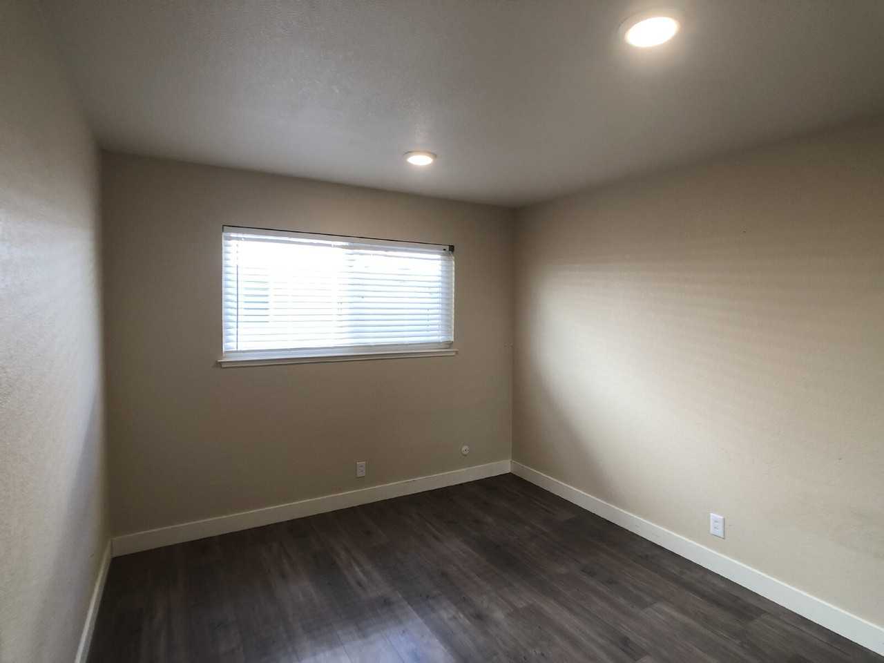 3739 Underwood Dr #2 - Photo 7 of 9