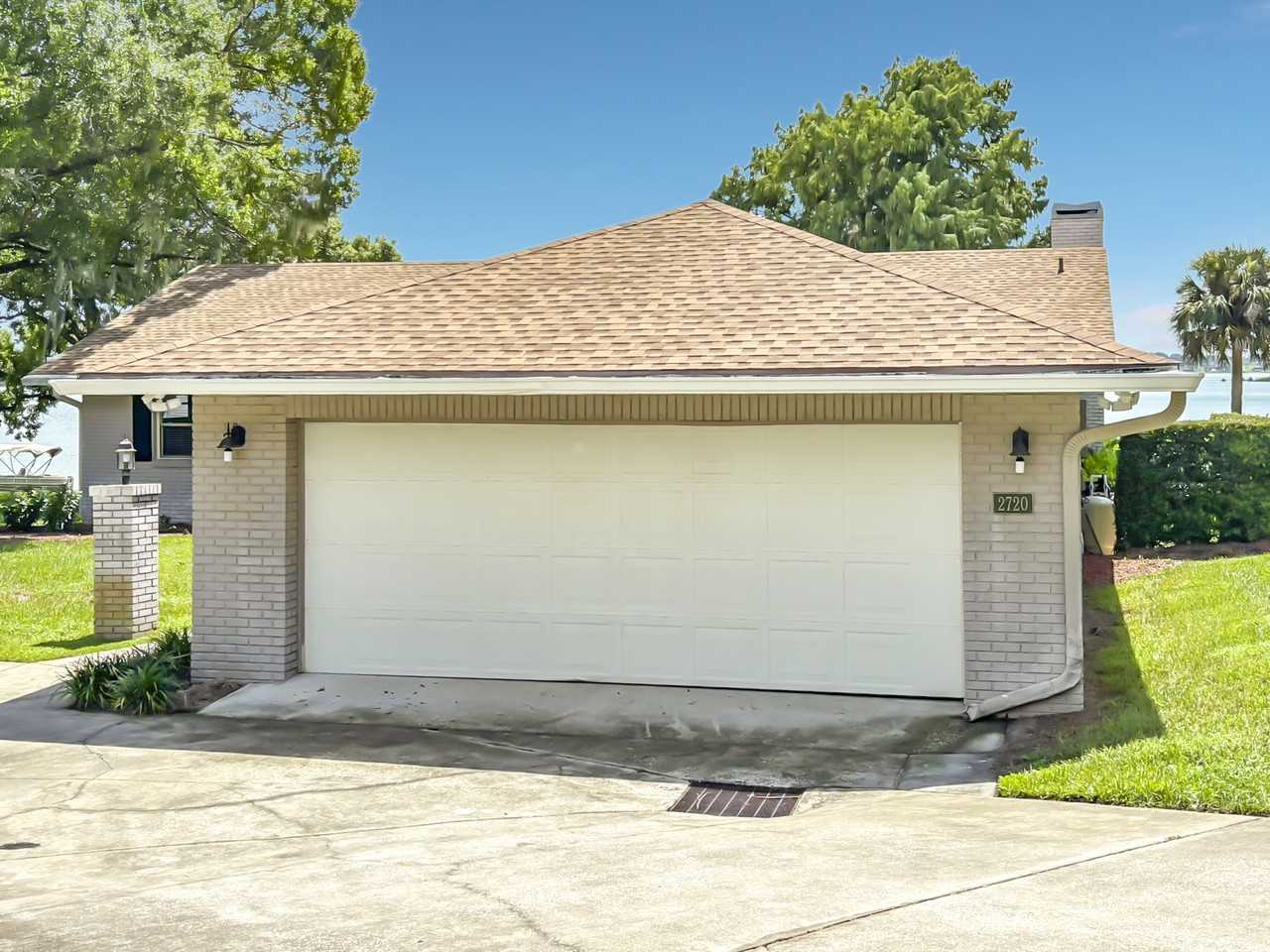 2720 Crystal Beach Rd - Photo 2 of 50