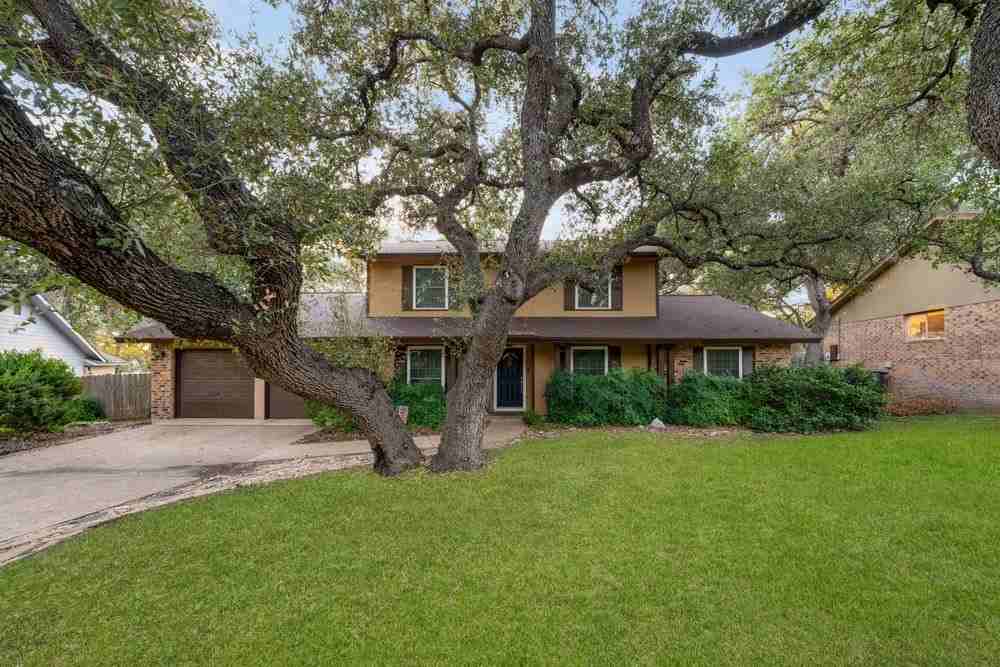 15103 Mule Tree St - Photo 2 of 40