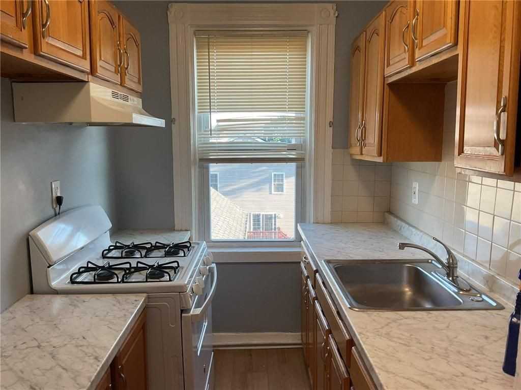 40 Laban St ##3 - Photo 3 of 12