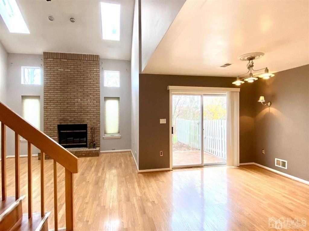 104 Nathan Dr - Photo 2 of 23