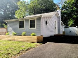 featured image of 1724 Shore Dr