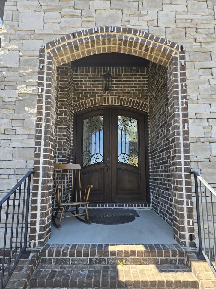 1780 Windstone Dr - Photo 5 of 30