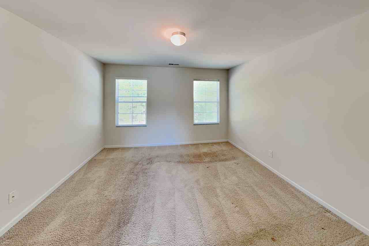 1218 Oak Haven Dr - Photo 7 of 19