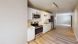 9420 Lexington Ave Ne - Photo 1 of 1