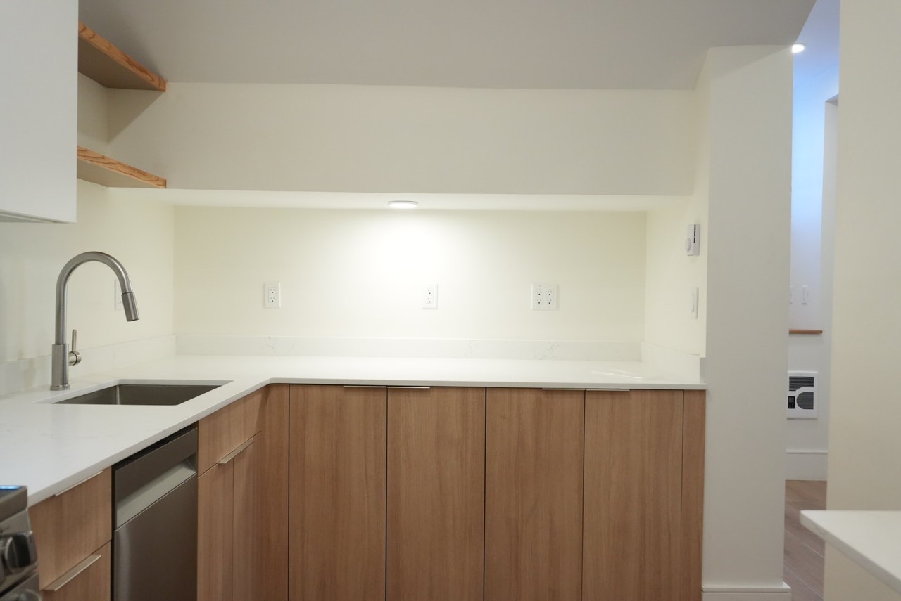 1082 Commonwealth Ave #001 - Photo 2 of 6