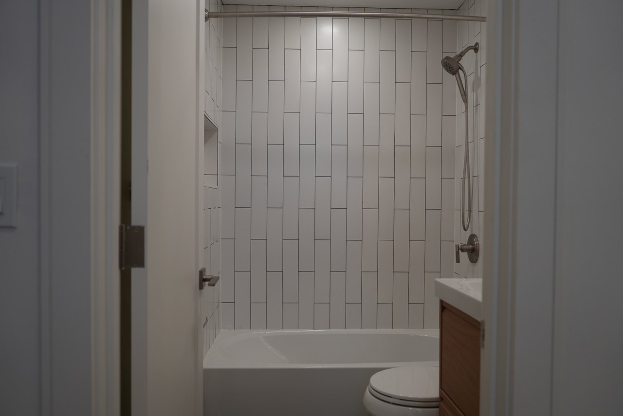 1082 Commonwealth Ave #001 - Photo 4 of 6