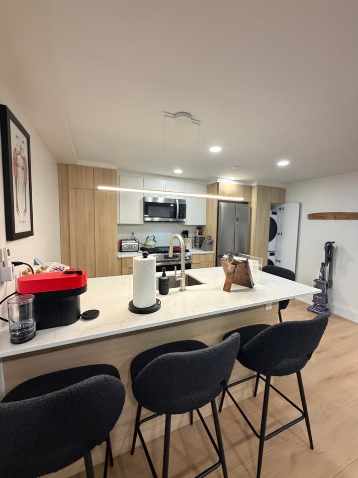 303 Harvard St #104 - Photo 2 of 6