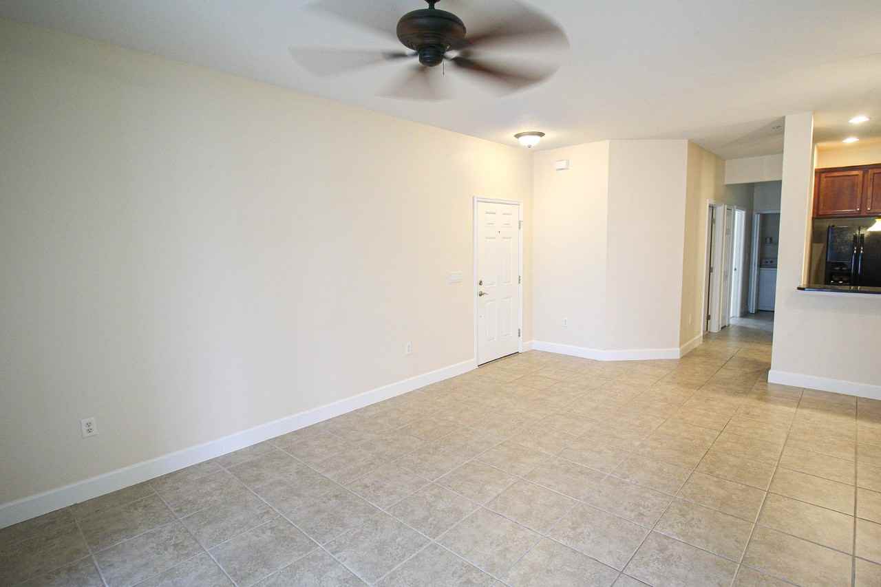7936 Limestone Ln - Photo 7 of 21