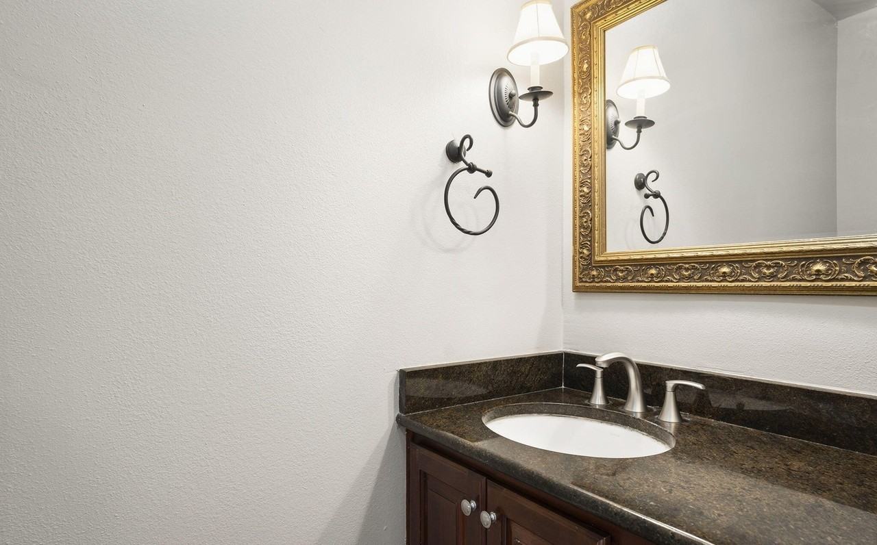 227 Smithridge Park - Photo 7 of 17