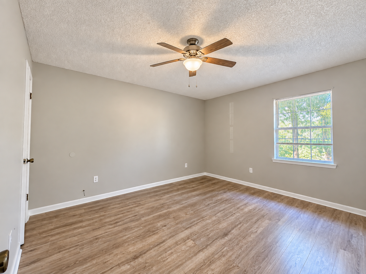2 Kim Ln - Photo 6 of 7