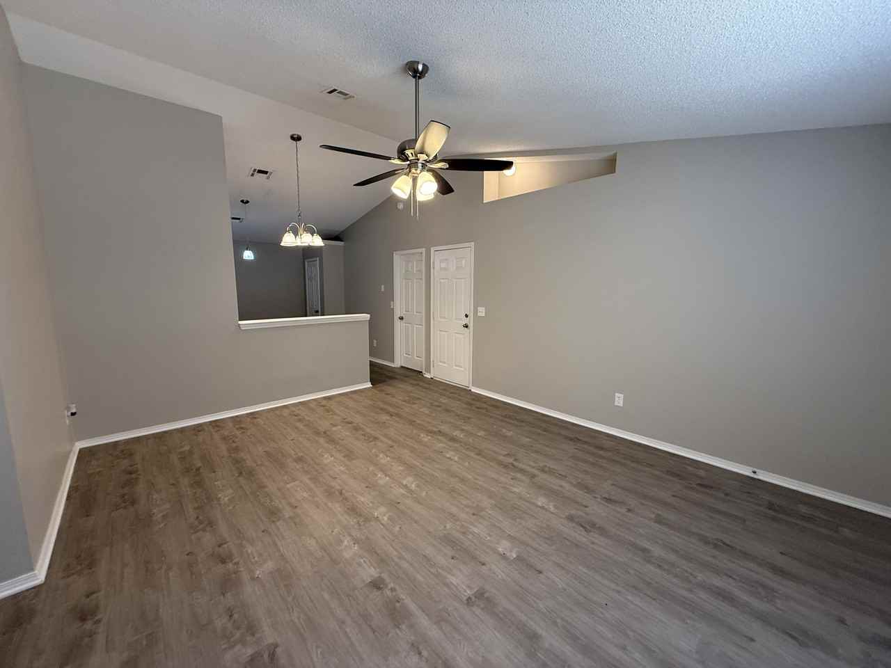 9006 N 149th East Ave - Photo 4 of 20