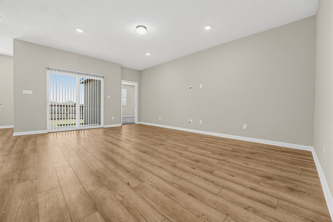 209 Swinging H Ln - Photo 2 of 28