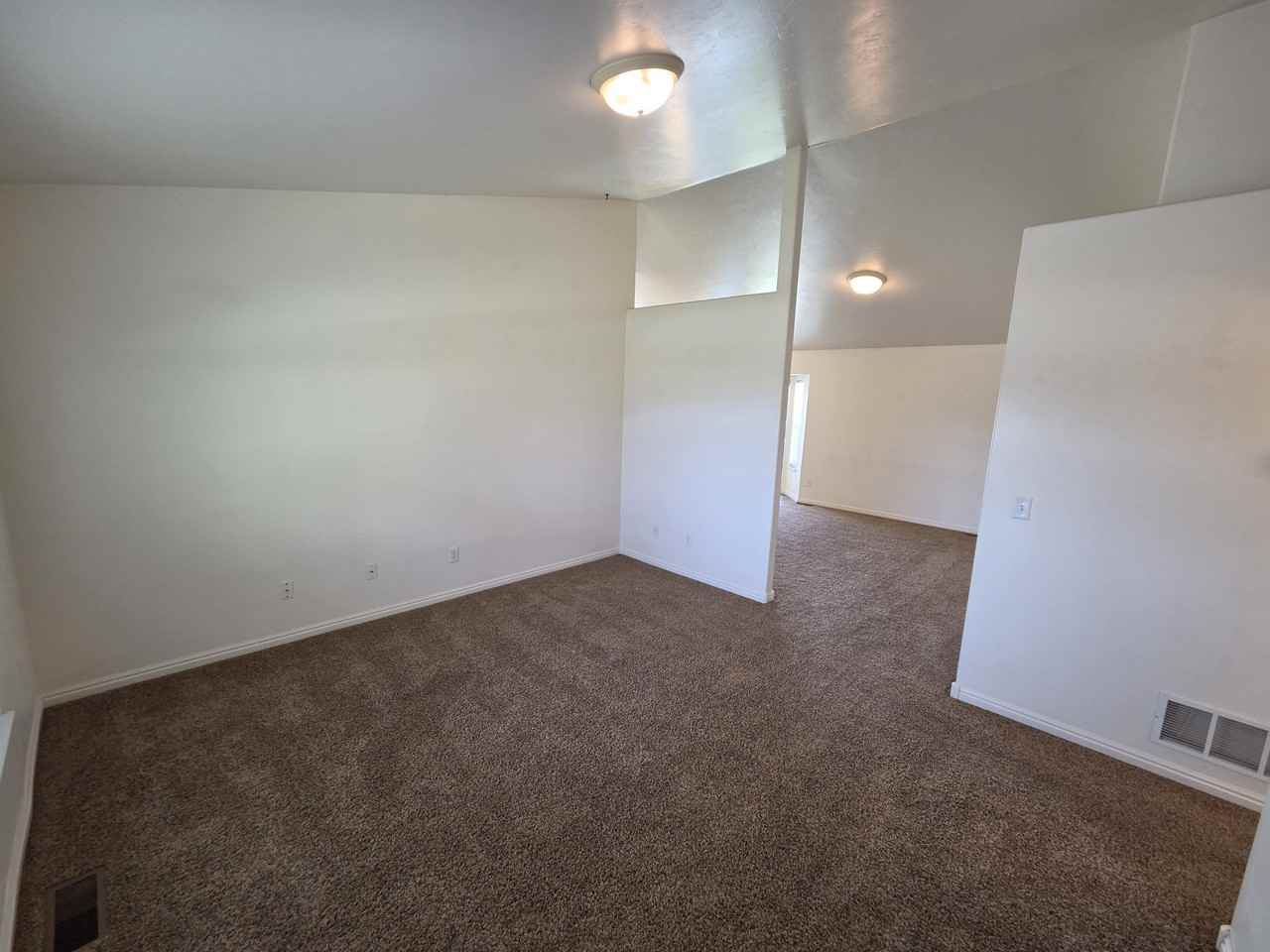 222 Robison Dr - Photo 2 of 15