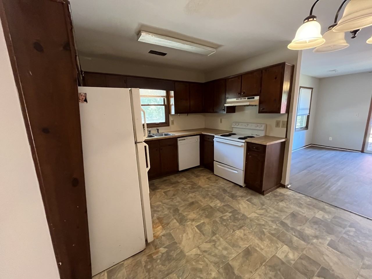 10 S Creek Rd - Photo 4 of 22