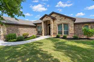 3220 Twin Ridge Dr - Photo 1 of 1