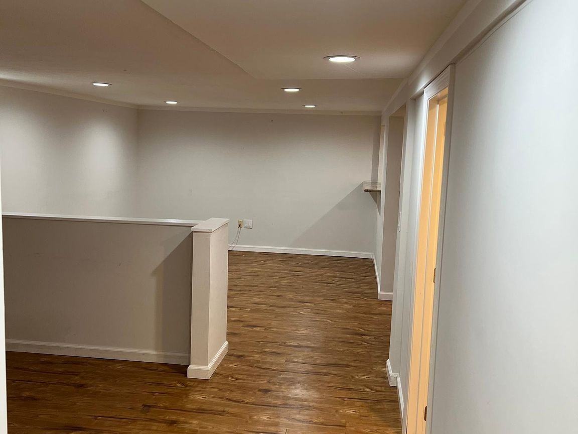 28 Lexington Ave - Photo 3 of 6