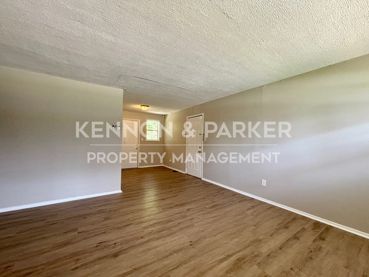 3615 Grier Ave - Photo 3 of 14